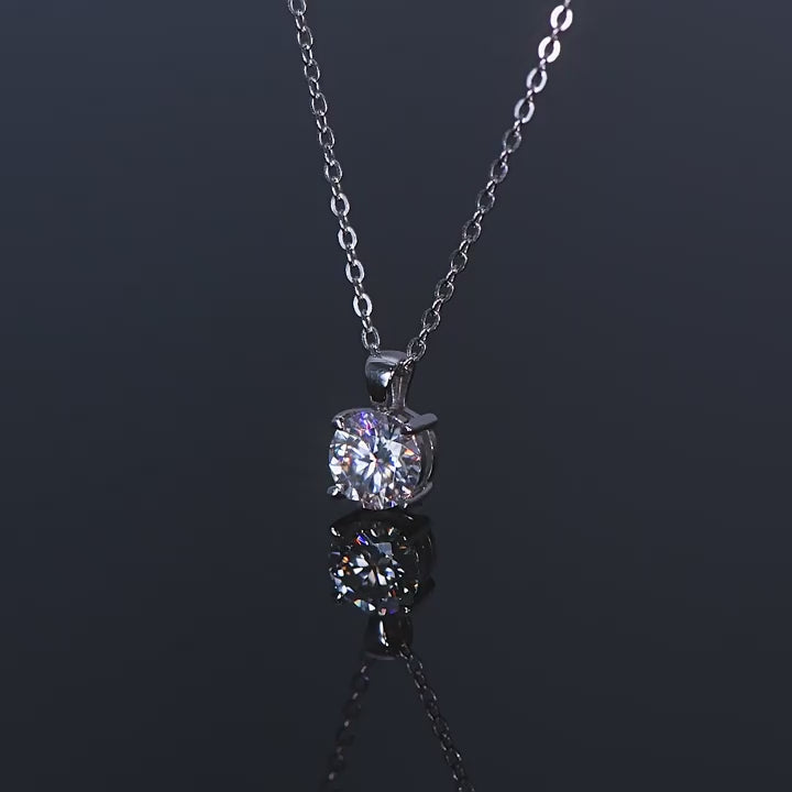 IWAMON-BIJOUX - Collier Moissanite 18 carat - Élégance intemporelle